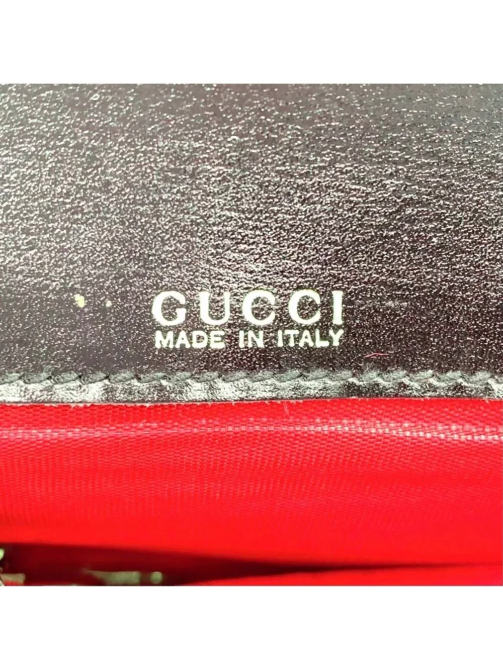 Gucci Logo Leather Black Coin Case Gold